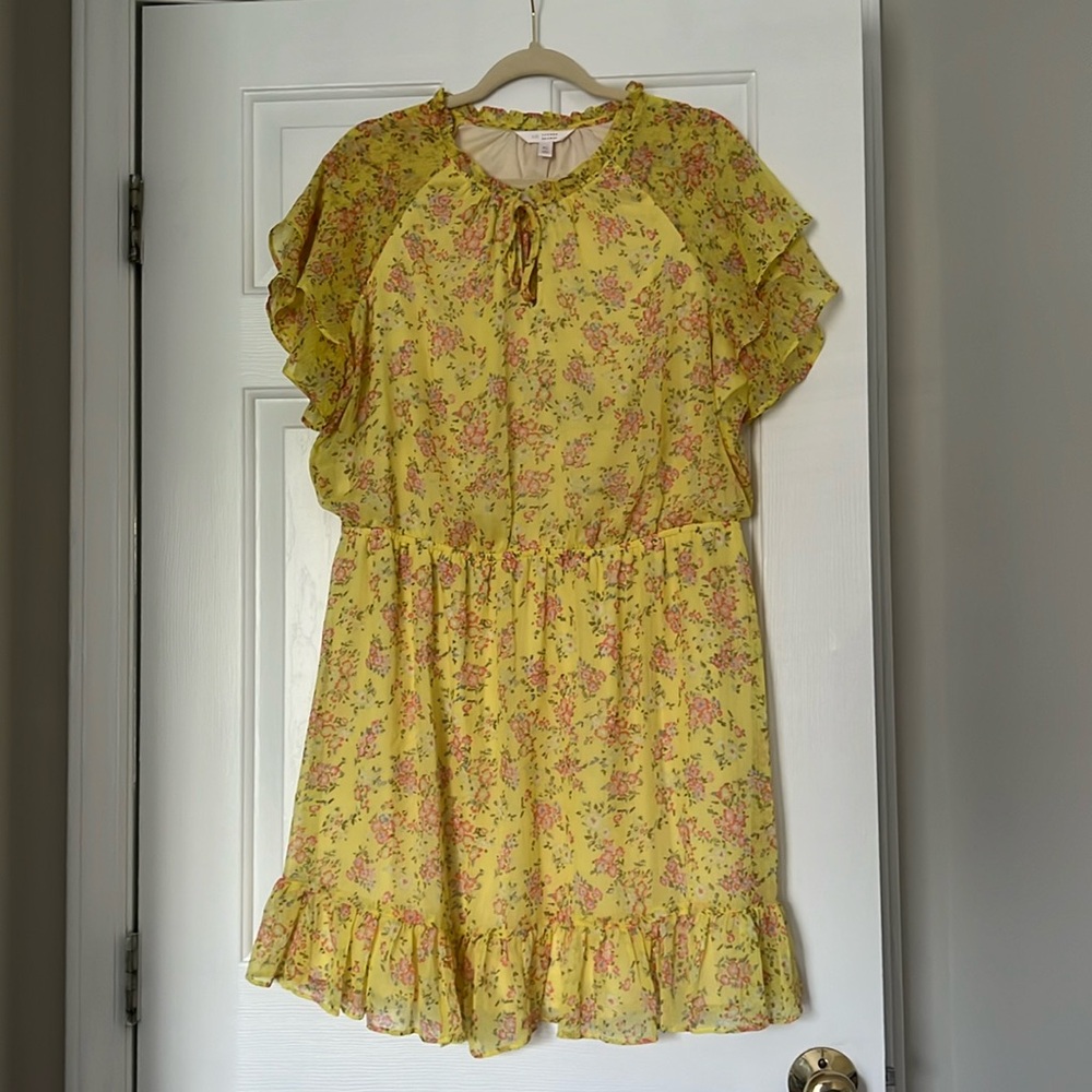LC Lauren Conrad yellow floral dress - size XL
